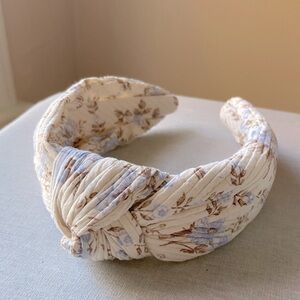 Anthropologie Everly Floral Quilted Knot Headband